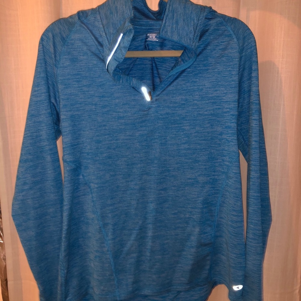 Athletic quarter zip